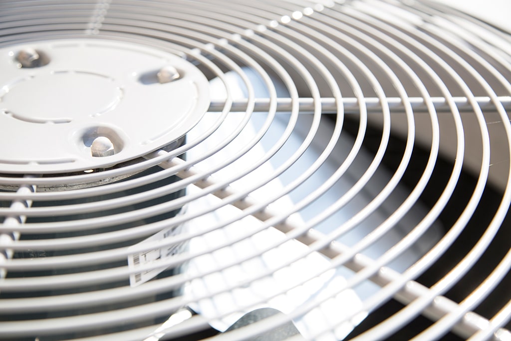 10 Telltale Signs You Might Need Professional Air Conditioning Service | Dallas, TX
