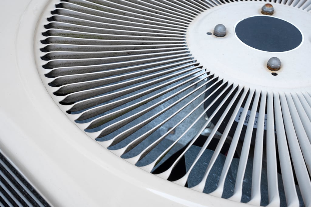 Is It Time To Replace Your HVAC System? What Are The Traits For The Right Air Conditioning Repair Technician? | Dallas, TX
