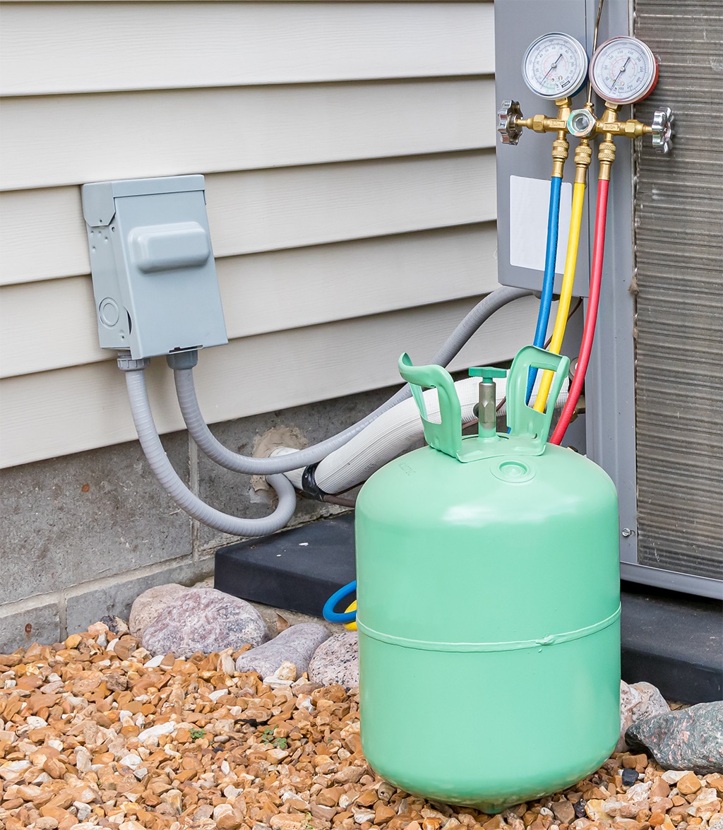 Refrigerant Properties That Air Conditioner Installation Technicians Consider When Recharging Your Unit | Irving, TX