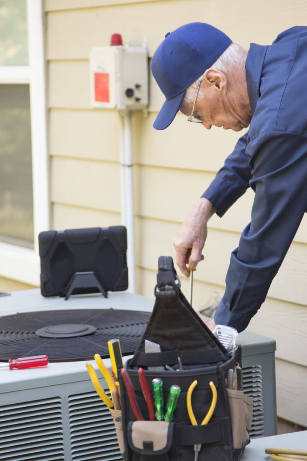 What Homeowners Should Know Before Installing a New AC Unit